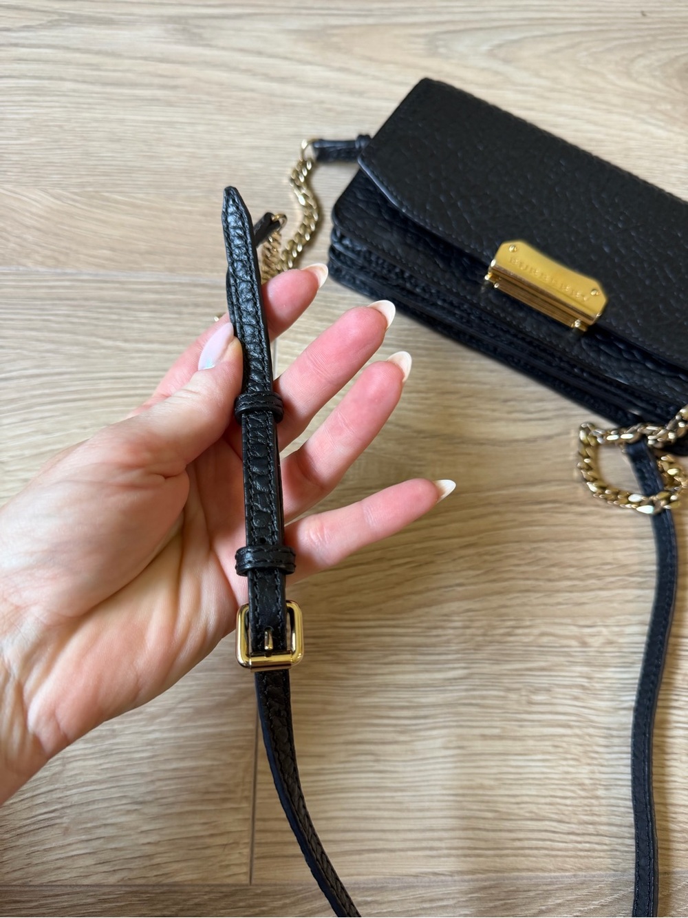 Burberry Madison wallet on gold chain - Picture 9 of 10